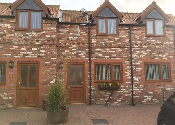 Albion Cottages